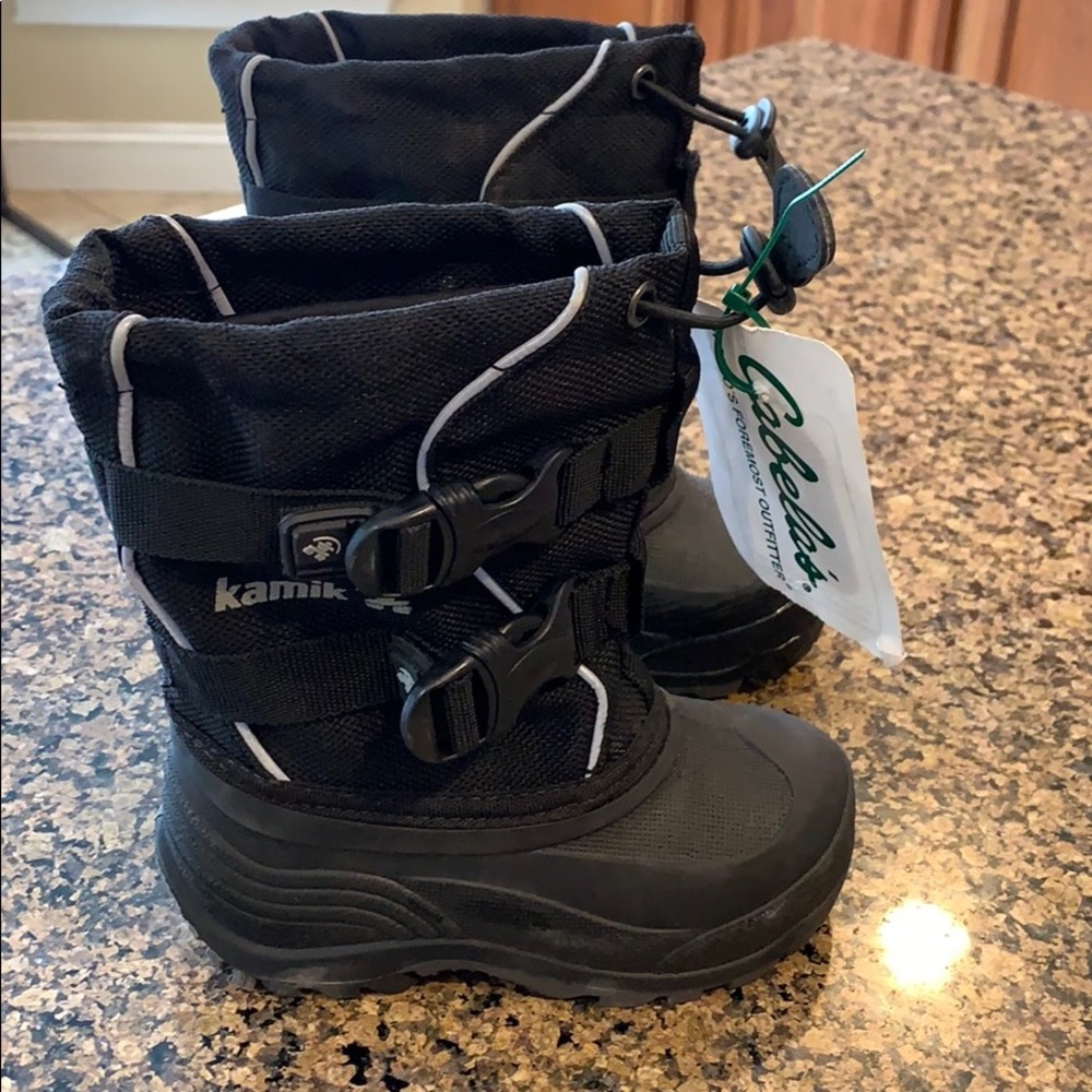 Toddler Kamik boots